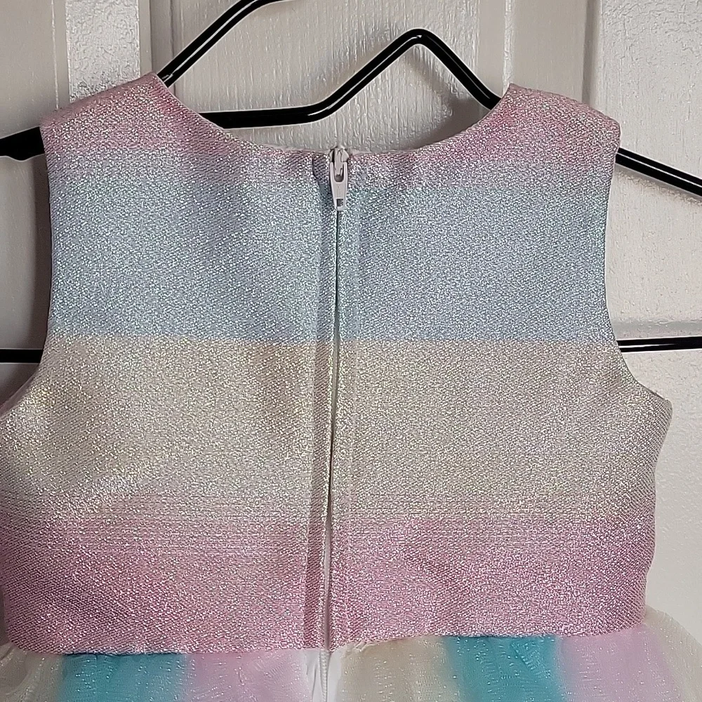 Adorable little girls Princess/ Ballerina dress, 2T, pink 💗 yellow 💛 and blue.